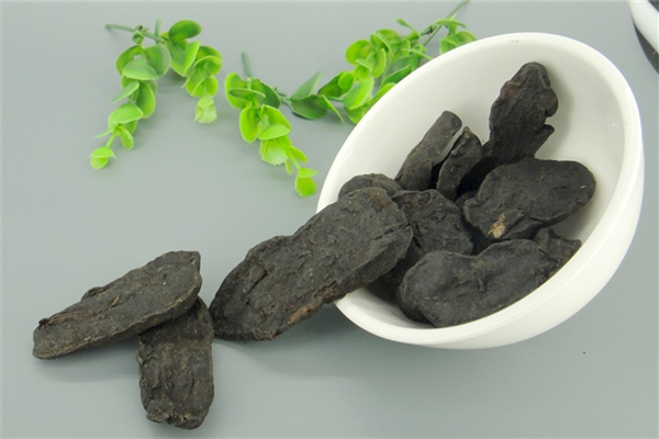 何首烏和生姜一起煮水洗頭發(fā)好嗎 何首烏和什么一起吃可以生發(fā) 何首烏和生姜一起煮水洗頭發(fā)好嗎 何首烏和什么一起吃可以生發(fā)