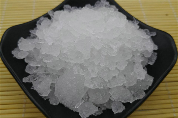 芒硝內(nèi)服有什么作用 芒硝的服用方法是什么 芒硝內(nèi)服有什么作用 芒硝的服用方法是什么