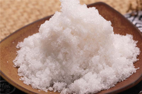 芒硝會灼傷皮膚嗎 芒硝使用注意事項 芒硝會灼傷皮膚嗎 芒硝使用注意事項