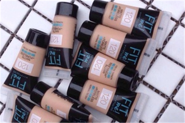 美寶蓮巨持妝粉底液怎么樣 美寶蓮粉底液正品查詢 美寶蓮巨持妝粉底液怎么樣 美寶蓮粉底液正品查詢