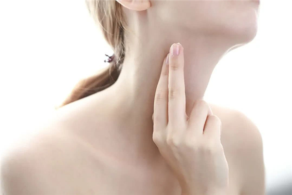 頸紋去除術(shù)一般多少錢(qián) 頸紋特別深怎么去除