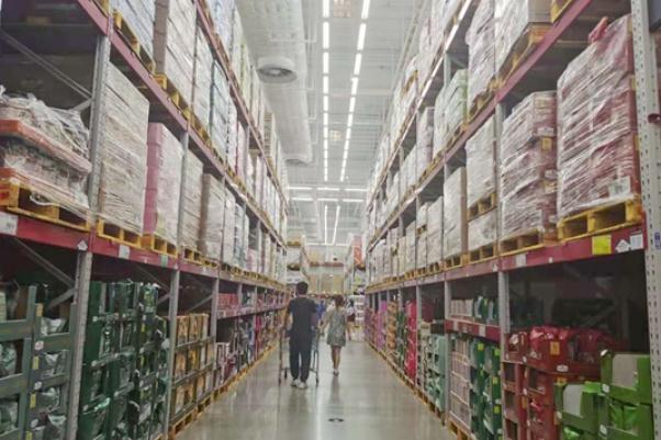 山姆會(huì)員店一張卡能進(jìn)幾個(gè)人 山姆會(huì)員卡可以借用嗎