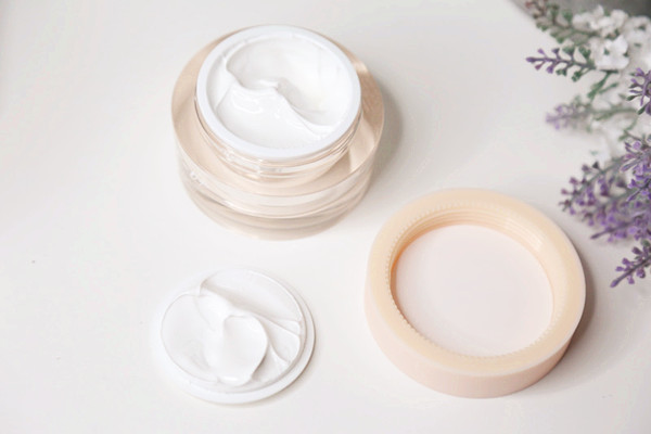 素顏霜孕婦能不能用 素顏霜孕婦可用的牌子 素顏霜孕婦能不能用 素顏霜孕婦可用的牌子