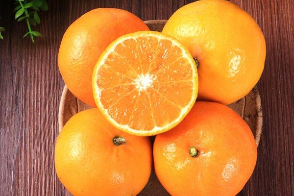 沃柑和皇帝柑什么區(qū)別 沃柑的熱量 沃柑和皇帝柑什么區(qū)別 沃柑的熱量