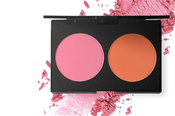 腮紅是什么做的 腮紅有必要涂嗎 腮紅是什么做的 腮紅有必要涂嗎