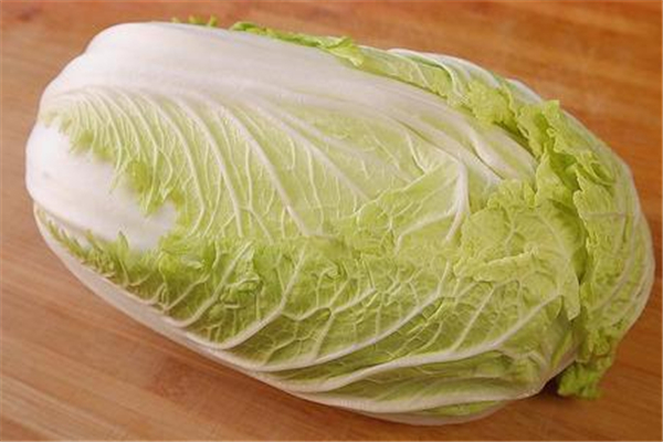 白菜什么時候最好吃 白菜挑選應(yīng)該注意哪些問題 白菜什么時候最好吃 白菜挑選應(yīng)該注意哪些問題