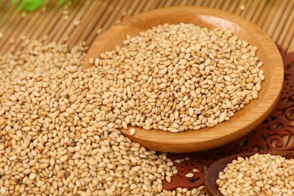 白芝麻會(huì)上火嗎 白芝麻會(huì)發(fā)胖嗎 白芝麻會(huì)上火嗎 白芝麻會(huì)發(fā)胖嗎