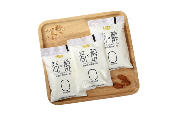 君樂寶簡(jiǎn)醇酸奶好不好 君樂寶簡(jiǎn)醇酸奶是低脂的嗎