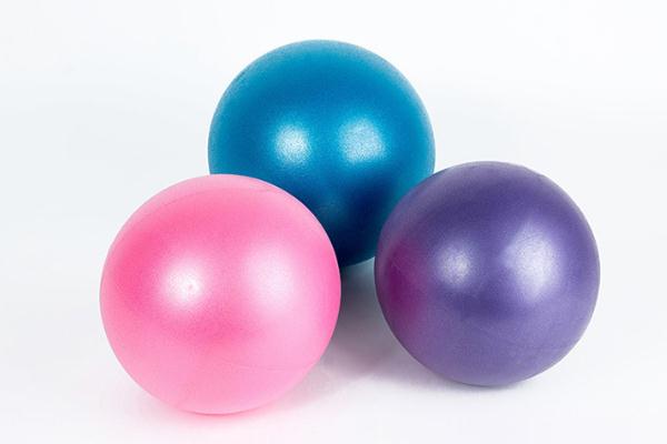 瑜伽球能緩解腰酸背痛嗎 瑜伽球為什么可以助產(chǎn) 瑜伽球能緩解腰酸背痛嗎 瑜伽球為什么可以助產(chǎn)