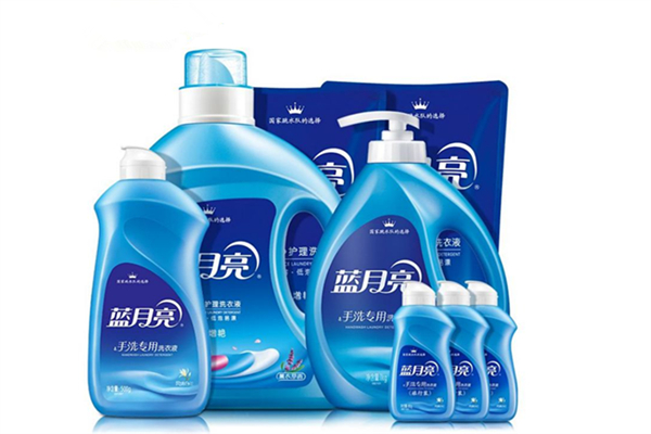 藍月亮洗衣液可以洗羽絨服嗎 藍月亮洗衣液洗的干凈嗎 藍月亮洗衣液可以洗羽絨服嗎 藍月亮洗衣液洗的干凈嗎