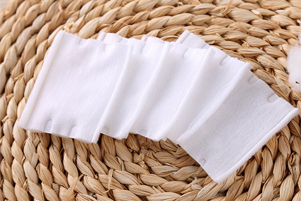 化妝棉有保質(zhì)期嗎 化妝棉過(guò)期了能用嗎