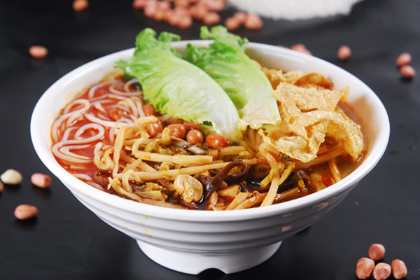 螺螄粉是什么東西臭 螺螄粉的粉用什么做的 螺螄粉是什么東西臭 螺螄粉的粉用什么做的