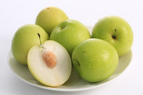 牛奶棗要不要削皮 牛奶棗要洗嗎 牛奶棗要不要削皮 牛奶棗要洗嗎