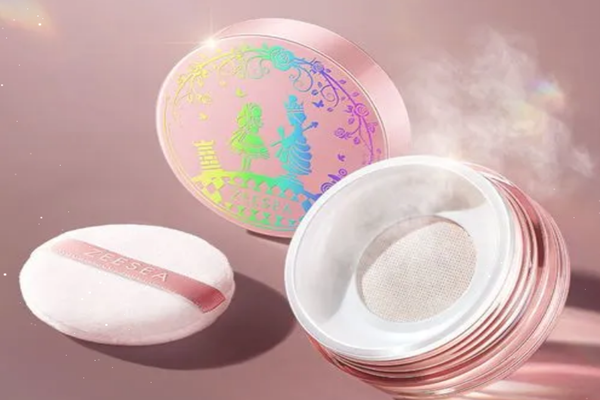 散粉跟定妝粉一樣嗎 散粉的主要成分是什么 散粉跟定妝粉一樣嗎 散粉的主要成分是什么