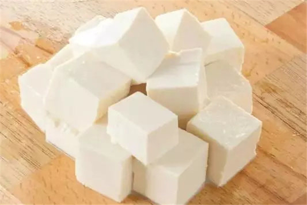 豆腐含嘌呤高嗎 豆腐有什么營養(yǎng)成分