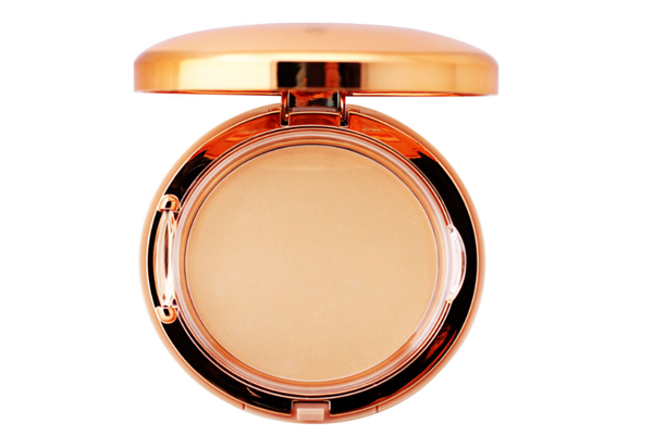 粉餅和散粉可以一起用嗎 粉餅和散粉哪個效果好 粉餅和散粉可以一起用嗎 粉餅和散粉哪個效果好