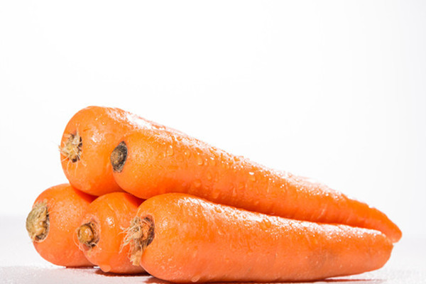 胡蘿卜發(fā)黑還能吃嗎 胡蘿卜發(fā)芽可以吃嗎 胡蘿卜發(fā)黑還能吃嗎 胡蘿卜發(fā)芽可以吃嗎