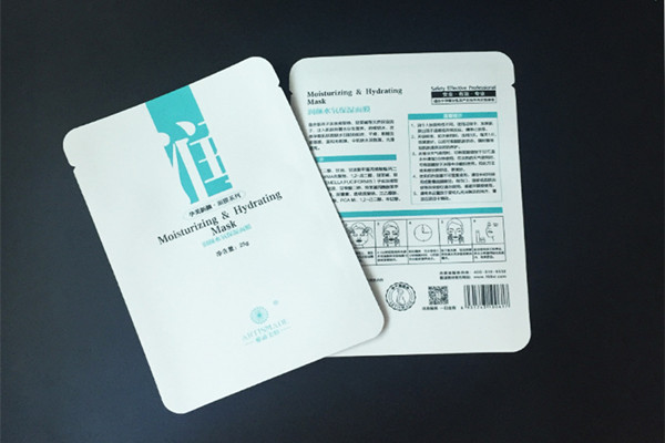 敷眼膜可以戴蒸汽眼罩嗎 眼膜幾天用一次最好 敷眼膜可以戴蒸汽眼罩嗎 眼膜幾天用一次最好