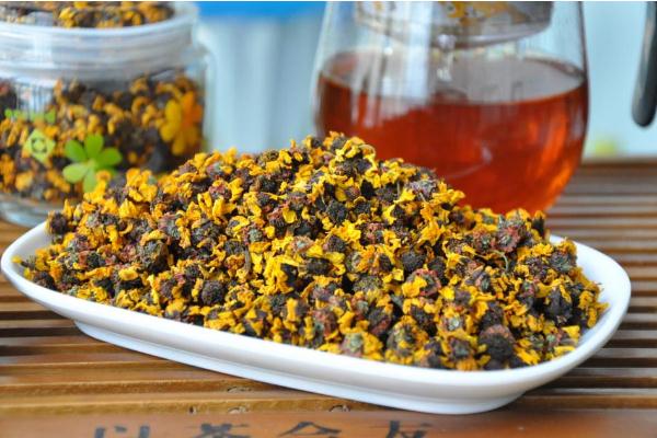 雪菊要不要洗 雪菊要用多少度的水泡 雪菊要不要洗 雪菊要用多少度的水泡