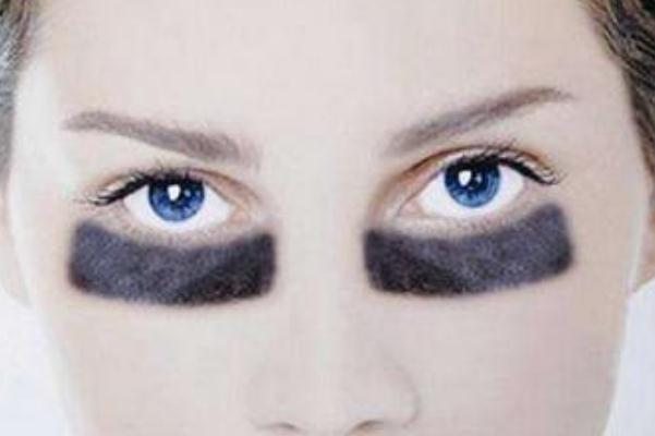 黑眼圈是腎虛的表現(xiàn)嗎 黑眼圈是肝還是腎不好 黑眼圈是腎虛的表現(xiàn)嗎 黑眼圈是肝還是腎不好