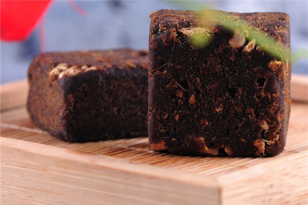 黑糖會(huì)發(fā)霉嗎 黑糖變質(zhì)是什么樣子的 黑糖會(huì)發(fā)霉嗎 黑糖變質(zhì)是什么樣子的