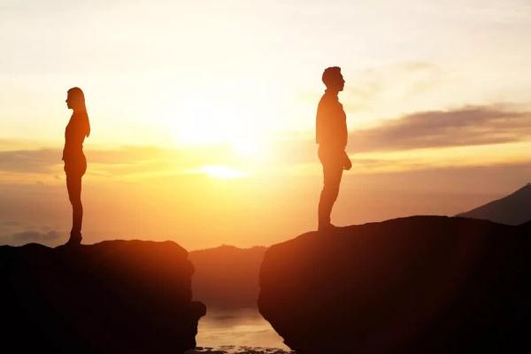 情侶分手后挽回的最佳時(shí)間 情侶分手了如何才能復(fù)合 情侶分手后挽回的最佳時(shí)間 情侶分手了如何才能復(fù)合