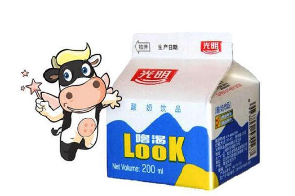 光明酸奶是哪里生產(chǎn)的 光明酸牛奶和酸牛奶飲品有什么不一樣 光明酸奶是哪里生產(chǎn)的 光明酸牛奶和酸牛奶飲品有什么不一樣