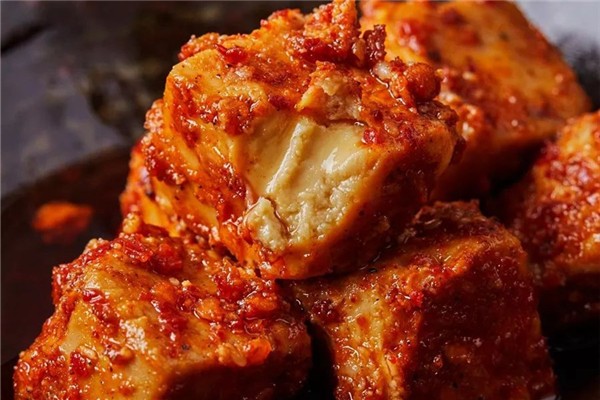 腐乳什么時(shí)候做最好 腐乳是臭豆腐嗎 腐乳什么時(shí)候做最好 腐乳是臭豆腐嗎