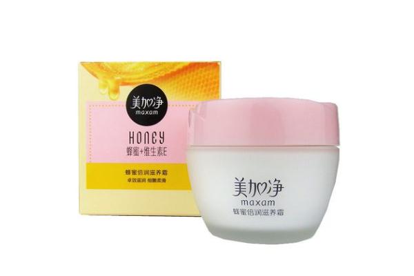 美加凈和郁美凈哪個(gè)好 美加凈是哪個(gè)國(guó)家的品牌 美加凈和郁美凈哪個(gè)好 美加凈是哪個(gè)國(guó)家的品牌