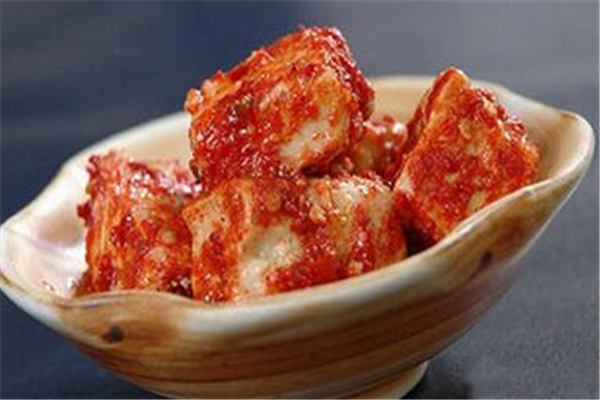 腐乳什么時(shí)候做最好 腐乳是臭豆腐嗎 腐乳什么時(shí)候做最好 腐乳是臭豆腐嗎