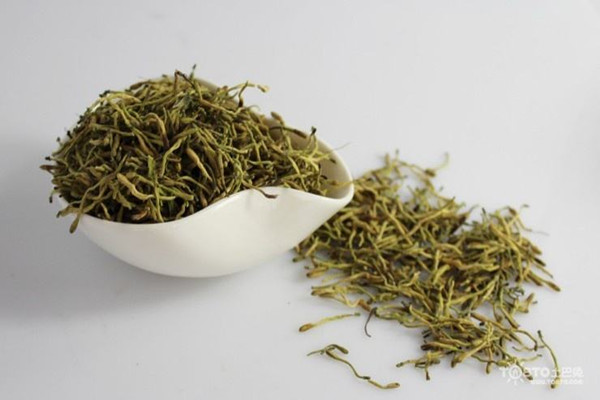 金銀花泡水能治咽炎嗎 金銀花泡水能治咳嗽嗎 金銀花泡水能治咽炎嗎 金銀花泡水能治咳嗽嗎