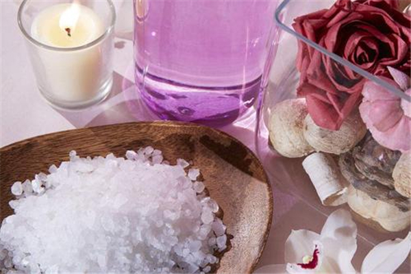沐浴鹽對身體有害嗎 沐浴鹽用多了會怎么樣