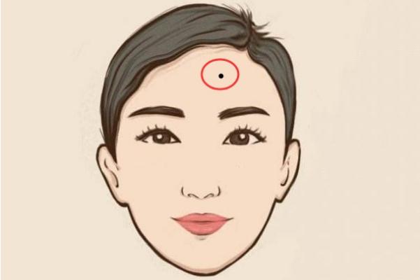 點(diǎn)痣是激光好還是藥水好 點(diǎn)痣是去醫(yī)院好還是美容院好 點(diǎn)痣是激光好還是藥水好 點(diǎn)痣是去醫(yī)院好還是美容院好