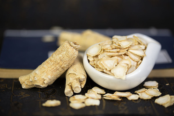 修正西洋參片是涼性還是熱性 修正西洋參片泡水喝會(huì)上火嗎 修正西洋參片是涼性還是熱性 修正西洋參片泡水喝會(huì)上火嗎