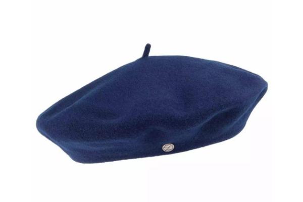 貝雷帽適合什么衣服 貝雷帽怎么搭配衣服好看