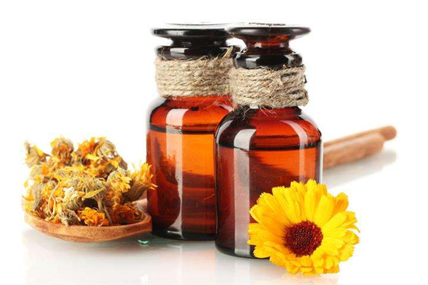 單方精油濃度一般多少 單方精油怎么用于面部 單方精油濃度一般多少 單方精油怎么用于面部