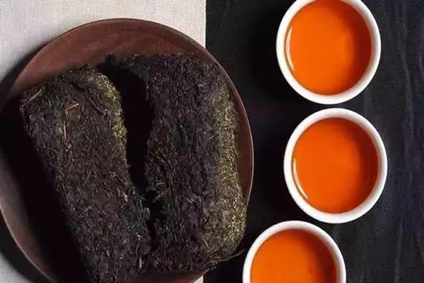 黑茶能不能減肥 黑茶減肥效果好嗎 黑茶能不能減肥 黑茶減肥效果好嗎