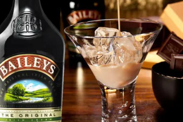 百利甜酒開了能放多久 百利甜酒保質(zhì)期多長時(shí)間 百利甜酒開了能放多久 百利甜酒保質(zhì)期多長時(shí)間