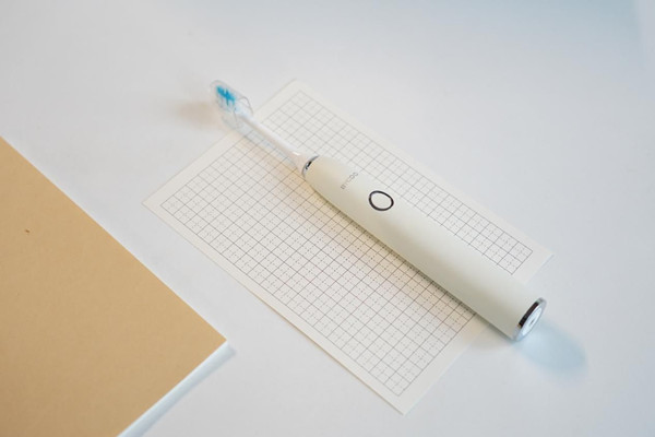 電動牙刷旋轉(zhuǎn)式好還是聲波式好 電動牙刷真的比普通牙刷更有用嗎 電動牙刷旋轉(zhuǎn)式好還是聲波式好 電動牙刷真的比普通牙刷更有用嗎