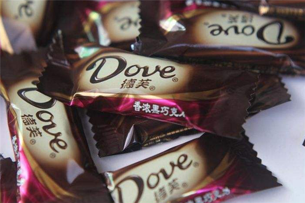 德芙黑巧克力的純度是多少 德芙黑巧克力可以減肥嗎 德芙黑巧克力的純度是多少 德芙黑巧克力可以減肥嗎