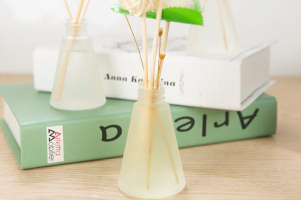 長期吸入香薰精油會怎樣 香薰精油可以帶上飛機嗎 長期吸入香薰精油會怎樣 香薰精油可以帶上飛機嗎