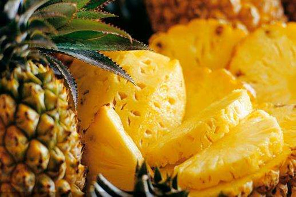菠蘿怎么看有沒(méi)有熟 菠蘿沒(méi)熟怎么催熟