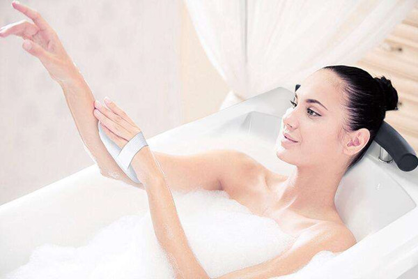 泡澡能不能天天泡 泡澡幾天一次比較好 泡澡能不能天天泡 泡澡幾天一次比較好