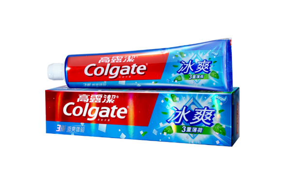 牙膏的保質(zhì)期是多久 牙膏過期了能用嗎 牙膏的保質(zhì)期是多久 牙膏過期了能用嗎