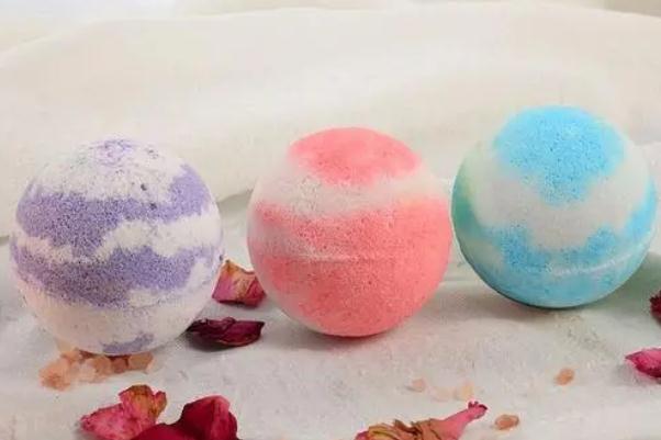 泡澡球?qū)ι眢w有害嗎 泡澡球什么牌子的好 泡澡球?qū)ι眢w有害嗎 泡澡球什么牌子的好