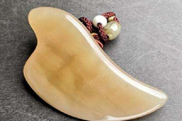 刮痧對感冒有用嗎 刮痧為什么會變紅 刮痧對感冒有用嗎 刮痧為什么會變紅