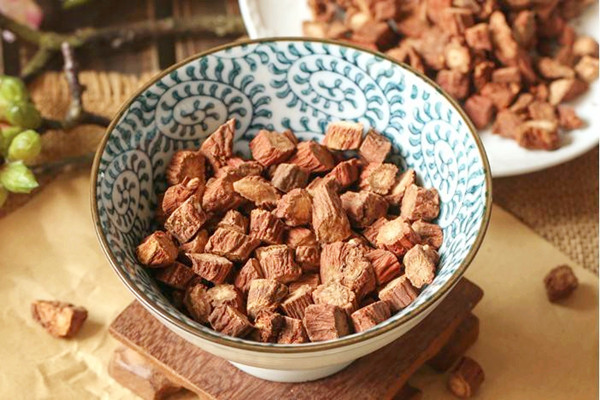 丹參孕婦能不能吃 丹參可以祛痘嗎 丹參孕婦能不能吃 丹參可以祛痘嗎