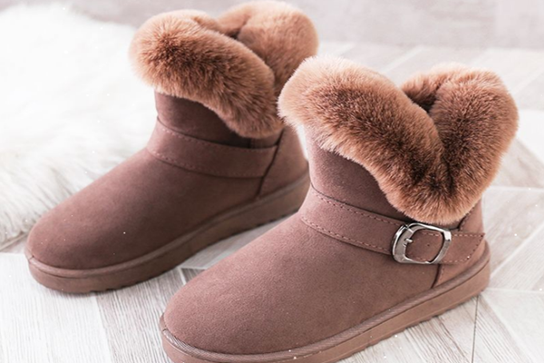 雪地靴是什么時候穿 雪地靴什么溫度穿 雪地靴是什么時候穿 雪地靴什么溫度穿