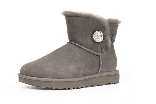 雪地靴能不能水洗 雪地靴能不能用洗衣機(jī)洗 雪地靴能不能水洗 雪地靴能不能用洗衣機(jī)洗