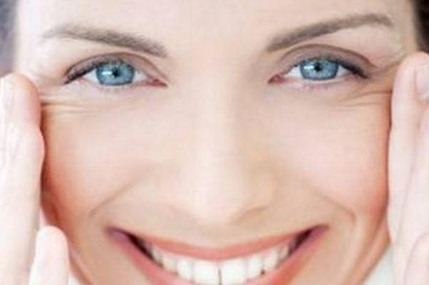 魚尾紋是什么樣子 魚尾紋是桃花紋嗎 魚尾紋是什么樣子 魚尾紋是桃花紋嗎